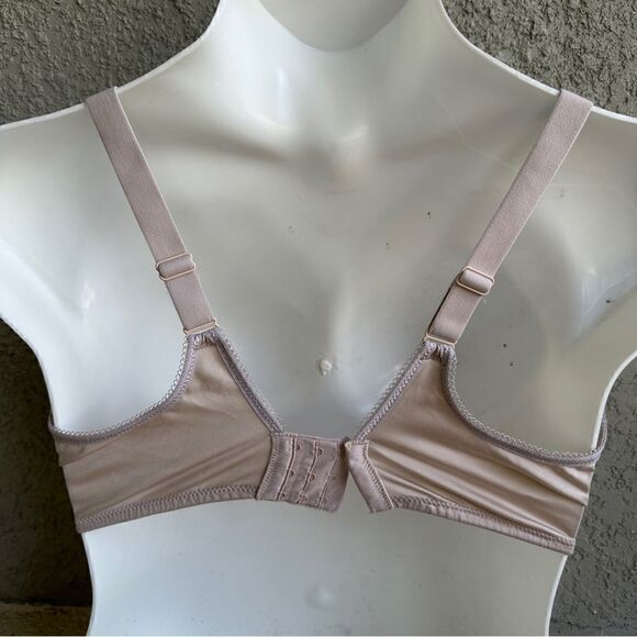 Wacoal basic beauty spacer t-shirt bra Sz 42D in tan - Picture 4 of 7
